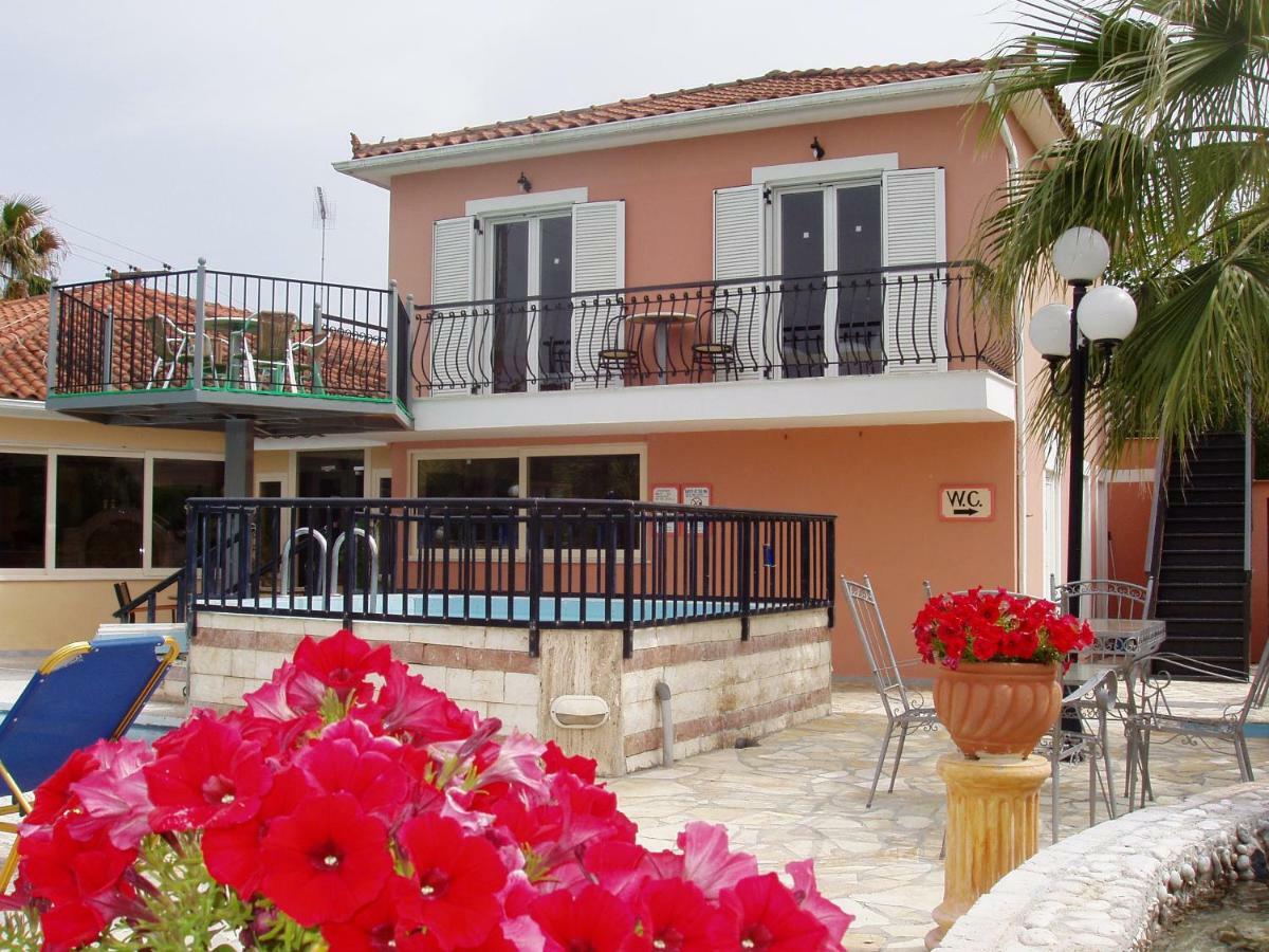 لاغاناس Paradise Apartments المظهر الخارجي الصورة